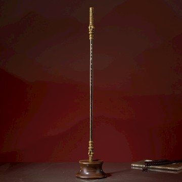 銅作TUMZUO 悟空之金箍棒(中號 附底座) 高溫著色 全黃銅手工打造 銅雕 居家裝飾 孫悟空 神話 武器 送禮 擺設