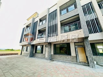 壯圍全新別墅、近國道、電梯、四套房｜買屋買地找志源｜宜蘭縣壯圍鄉美福一路