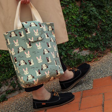 A4文件硬挺磁釦手提包