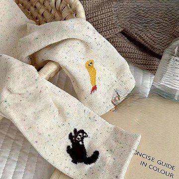 🌟現貨24H出🌟趣味卡通刺繡長襪 刺繡襪 可愛襪 卡通襪 中筒襪 女襪 男襪 情侶襪 四季襪 舒適襪 潮流襪 日系襪