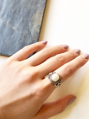 復古鑲嵌珍珠銀雞尾酒戒指