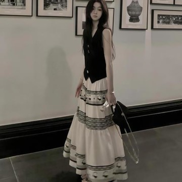 慵懶松弛感套裝女2025夏季氣質高級感背心開衫國風半身裙兩件套潮