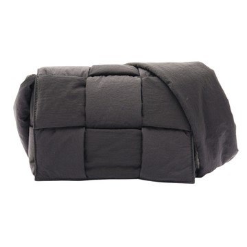 BOTTEGA VENETA BV 寶緹嘉 黑色 編織尼龍 Padded Tech Cassette 肩背包 755182 【二手名牌BRAND OFF】