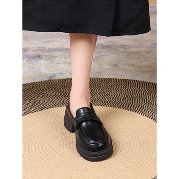 厚底樂福鞋女2025春季新款單鞋英倫風JK松糕鞋增高黑色上班小皮鞋