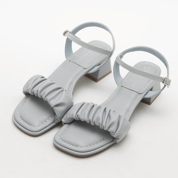 D+AF 雲朵抓皺泡芙軟墊中跟涼鞋