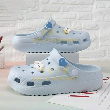 厚底拖鞋踩屎感包頭洞洞鞋女外穿可愛厚底增高時尚防滑沙灘包頭拖【繁星小鎮】