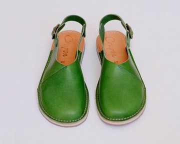 女士涼鞋、夏季鞋、平底涼鞋、綠色涼鞋、露跟涼鞋、皮革涼鞋