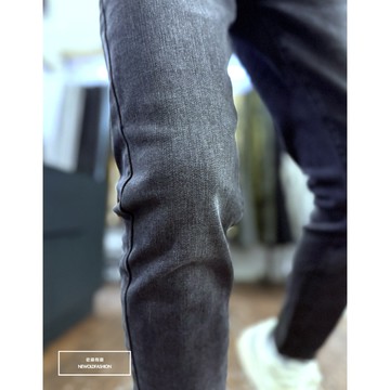 E7th.厚磅黑灰刷白小直筒(E7JK1653510) 黑褲 燻黑彈性 素面牛仔 顯瘦 修身 窄管  男生牛仔褲