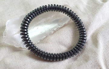 CJ71。赤鐵礦盤珠手珠