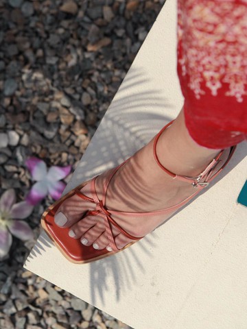 Knot Strap Sandals Brick