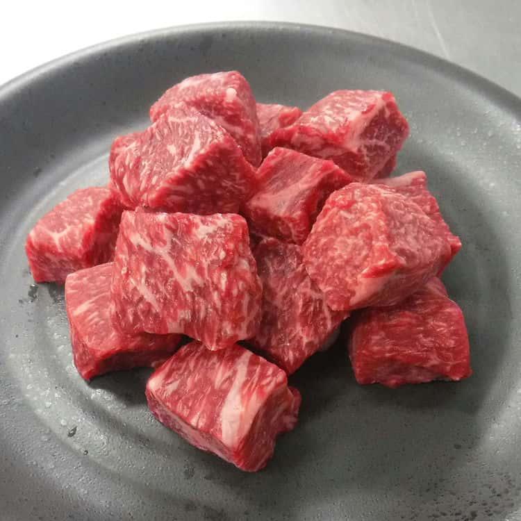 長野 信州プレミアム牛肉サイコロステーキ （モモ）300g ※離島は配送不可