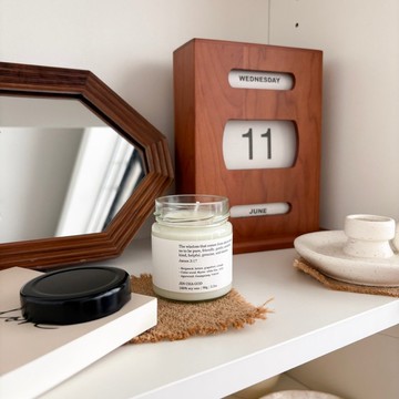 JIN CHA GOD-香氛蠟燭90g  燃燒時內有經文 總共四款味道 大豆蠟