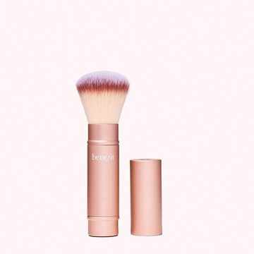 【Benefit】多用途蜜粉刷