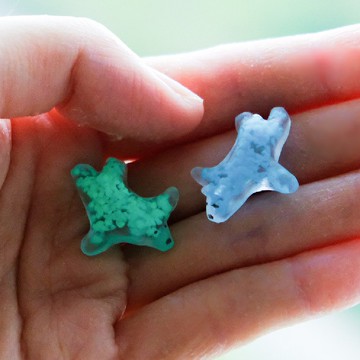 【しろくま】Glowing Polar Bear Ear Rings 北極熊冰塊耳環耳夾
