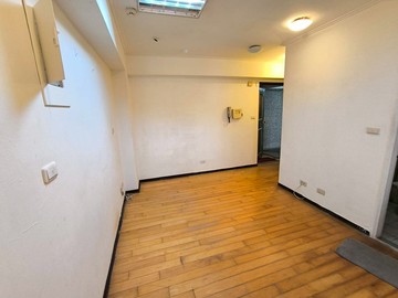 臨大湖公園正一房 ｜台北市內湖區大湖山莊街