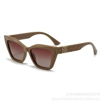 2025新款D家太陽鏡潮貓形偏光高級感墨鏡女防紫外線歐美跨境批發