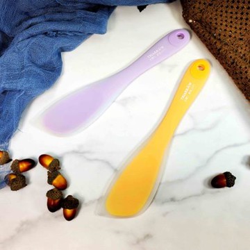 三箭牌 硬式耐熱矽膠刮刀/抹刀(兩色可選)