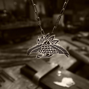 [Hizuru] 只有一件吊墜項鍊包裝工藝男士流行推薦日本圖案覆蓋銀雜誌刊物