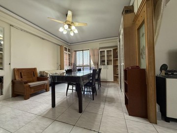 前鎮瑞隆商圈︱優質大四房平車｜高雄市鳳山區保泰路