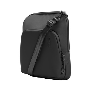 【Incase】A.R.C. Crossbody Bag PU防水塗層 斜背包 (黑)