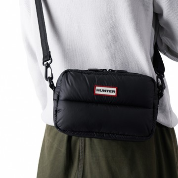 無縫空氣斜背包-黑色