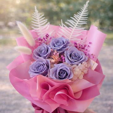 【依織IORI Boutique Florist】熱銷款玫瑰永生花束情人節花束 周年紀念 生日 全台配送