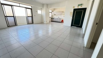 民族一路凱基銀行旁高樓層室內大6房 ｜高雄市三民區民族一路