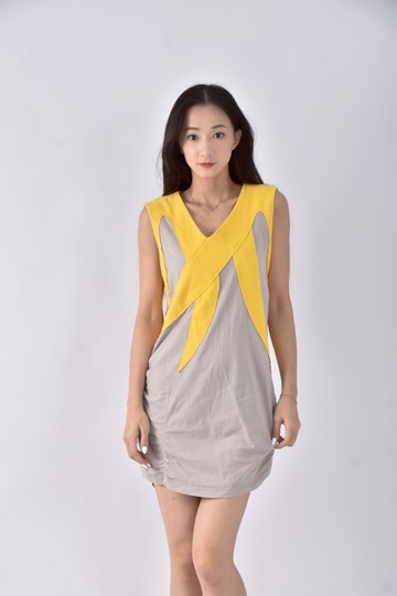 (S) milida拼色無袖抓皺灰色洋裝