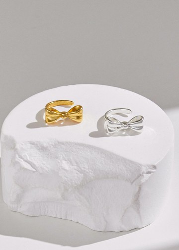 俏皮立體蝴蝶結・耳骨夾