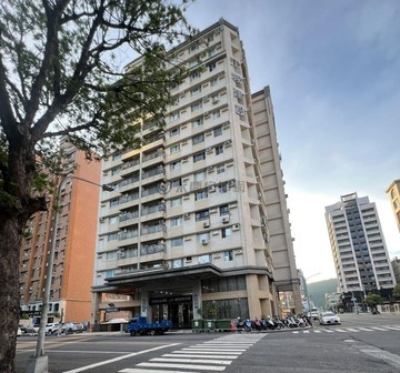 左營高鐵特區鬧中取靜三房平車｜高雄市左營區重忠路