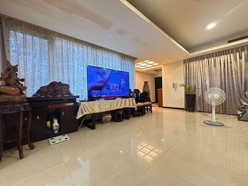 美術館大四房雙平車｜台中市西區五權七街