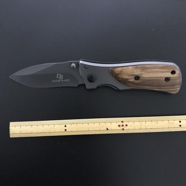 ミニフォールディングナイフ チタンカラー ミニタクティカルナイフ 焚火 フェザースティック 木製ハンドル ポケットナイフ