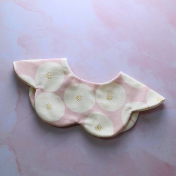 現貨 - 八重紗多拿滋圍兜 口水巾 - 蜜桃丸子 (雙面可用)