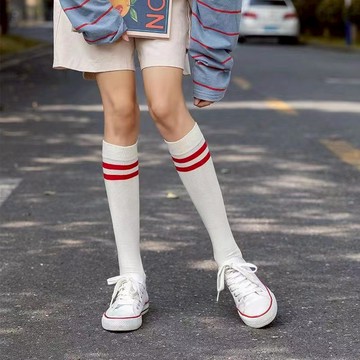 韓版運動襪 大腿襪 過膝襪 襪子 長襪 女襪 銅板價 素色 台灣現貨 中筒襪 學生襪 文青襪  百搭 透氣