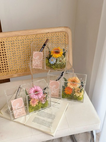 教師節花禮 永生花透明壓克力花藝筆筒
