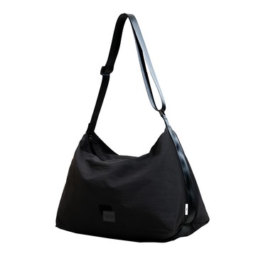 RITE Slide 輕遊包  防潑水環保尼龍斜背包  10L  黑色