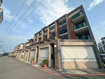 大寮&近後庄火車站邊間輕屋齡車墅透天｜高雄市大寮區民泰街