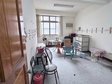 ❤️錦田路臨路店面/三角窗隔壁/現況點交｜高雄市新興區錦田路