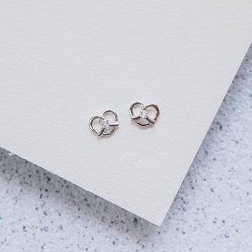 【絕版特惠】白水晶925純銀德國結麵包耳環