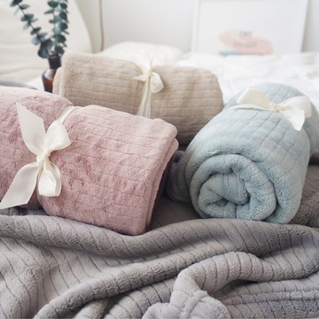 爆款小毛毯 法蘭絨辦公室迷你蓋腿加厚午睡午休便攜膝蓋毯 禮品毯