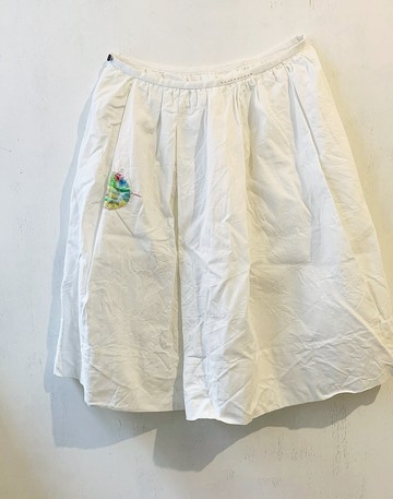 長裙--白裙上的自然顏色