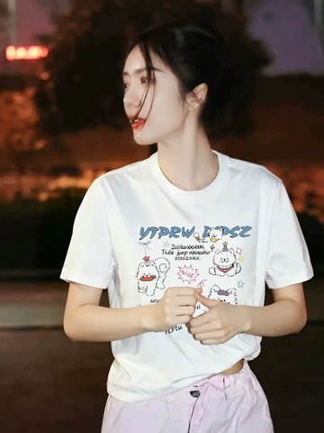 新款女夏爆款白色短袖t卹設計感純棉減齡ins女生上衣 印花寬鬆情侶短袖T 上衣女 美式t  韓版T 大