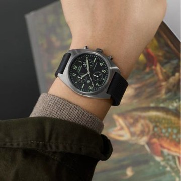 TIMEX 天美時 遠征系列  41毫米 酒桶形 夜光指針 矽膠錶帶 計時碼錶(黑 TXTW2Y61000)