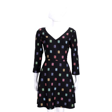 BOUTIQUE MOSCHINO 黑色V領鑽石圖七分袖洋裝