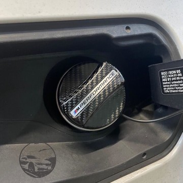 【源一商社】BMW 原廠 M Performance 碳纖維 油箱蓋 carbon F30 F31 F10 F20  車系通