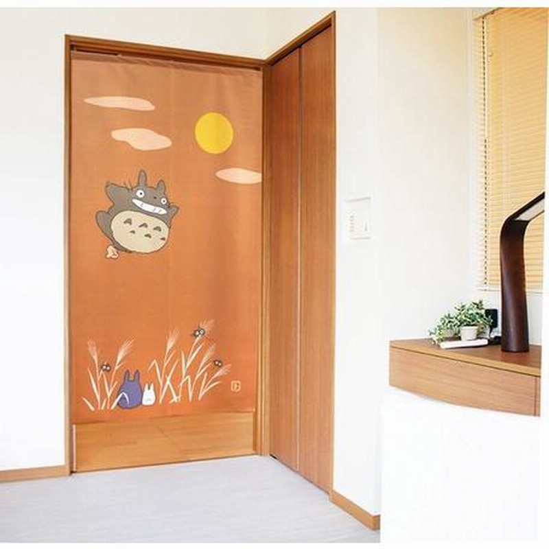 【定価13,000円❣️】春夏秋冬　となりのトトロ のれん4枚セット 定価13,000円❣️】春夏秋冬 となりのトトロ のれん4枚セッ
