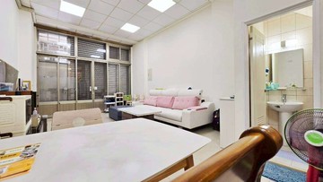 宜欣社區｜北太平震後超美店住合一活路透天｜台中市太平區宜欣路