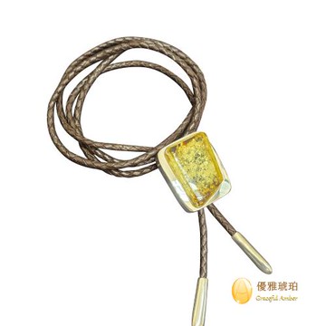 優雅琥珀  來自波蘭  含海底景觀之綠珀 Bolo波洛領結