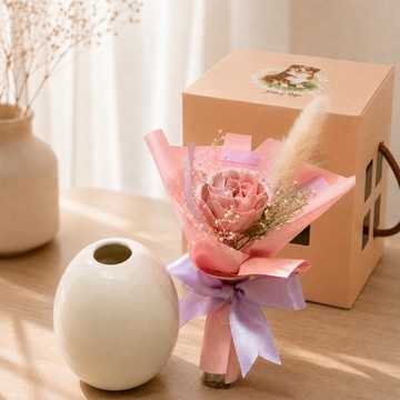 [快速出貨] 七夕情人節快樂【粘粘&Hope花藝坊】 🎀永生玫瑰花束（含陶瓷花瓶） ♡粉玫瑰