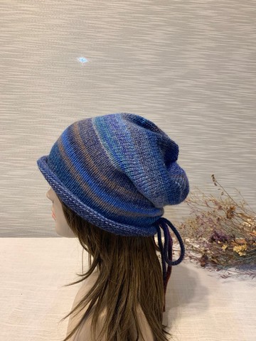 毛線帽/圍脖/圍巾。抽繩款堆堆帽。漸層藍